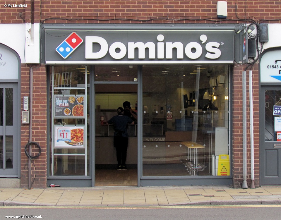 5 Dominos